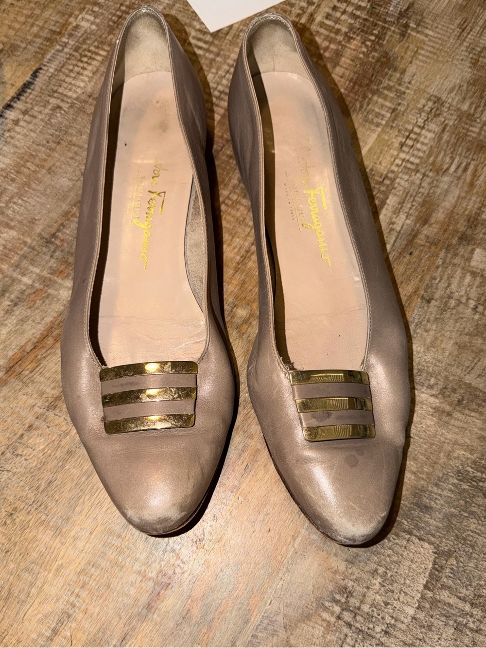 Salvatore Ferragamo Taupe Leather Flats with Gold Bar Accents size 41.